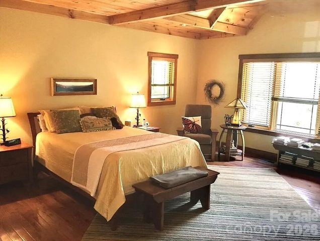 811 Hemlock Drive, Newland, NC 28657