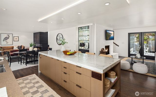 7733 58th Avenue NE, Seattle, WA 98115