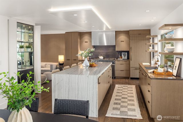 7733 58th Avenue NE, Seattle, WA 98115