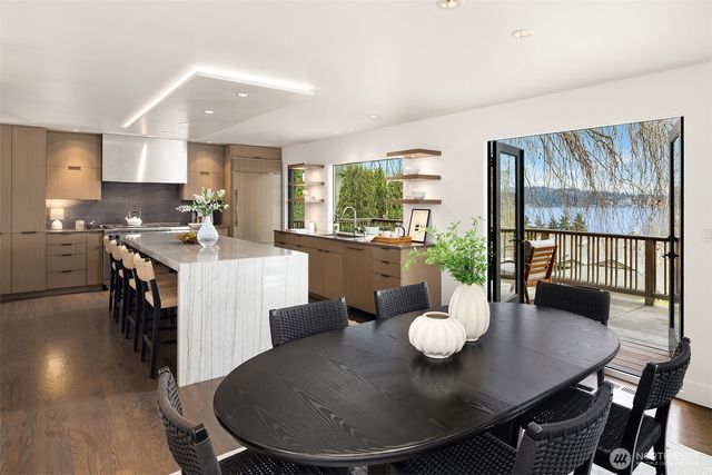 7733 58th Avenue NE, Seattle, WA 98115