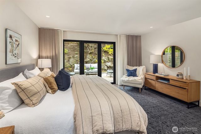 7733 58th Avenue NE, Seattle, WA 98115