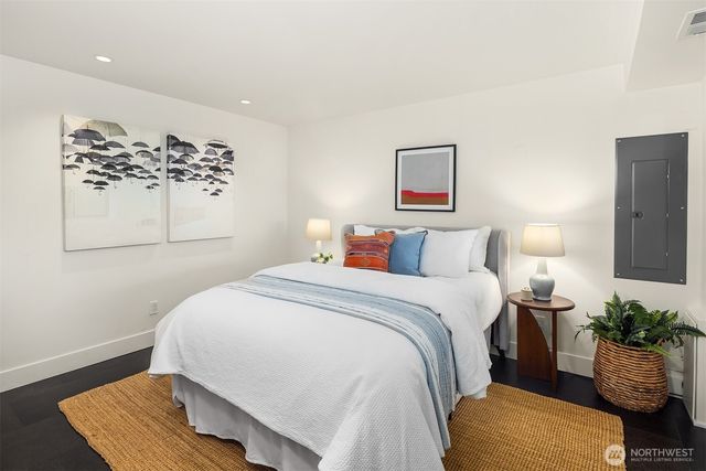 7733 58th Avenue NE, Seattle, WA 98115