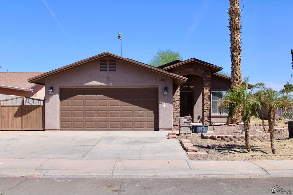 1180 N DANIELA AVE, Somerton, AZ 85364