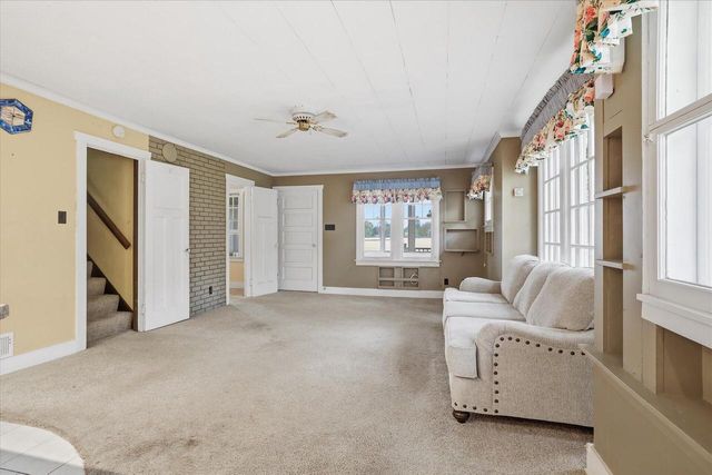 W203S11090 Point Denoon ROAD, Muskego, WI 53150