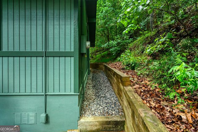 787 Glenns Drive, Sautee Nacoochee, GA 30571