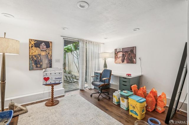 437 Staples Avenue, San Francisco, CA 94112