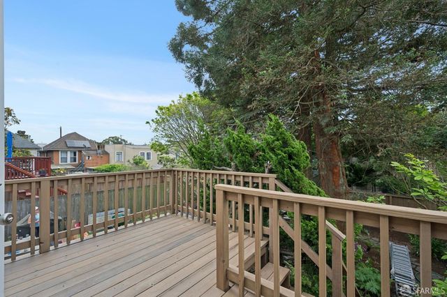 437 Staples Avenue, San Francisco, CA 94112