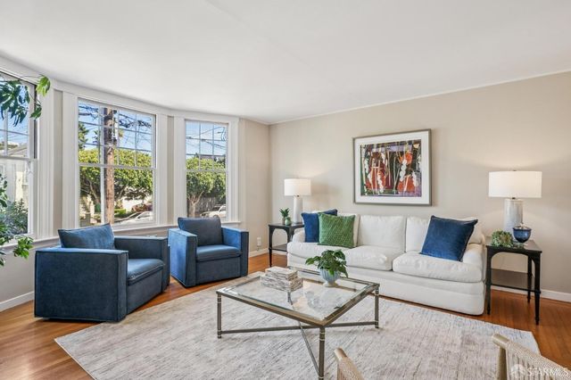 437 Staples Avenue, San Francisco, CA 94112