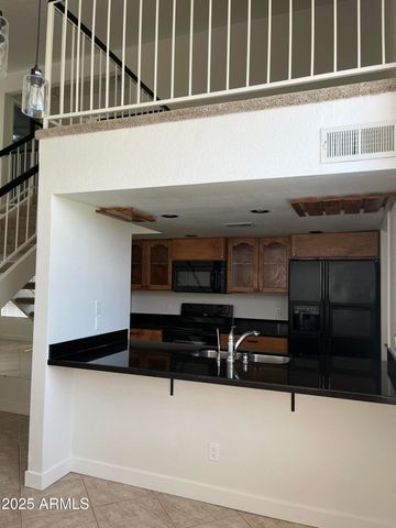 853 E MANOR Drive, Chandler, AZ 85225