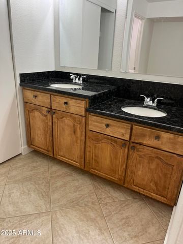 853 E MANOR Drive, Chandler, AZ 85225