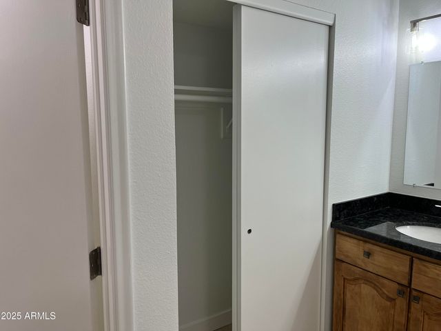 853 E MANOR Drive, Chandler, AZ 85225