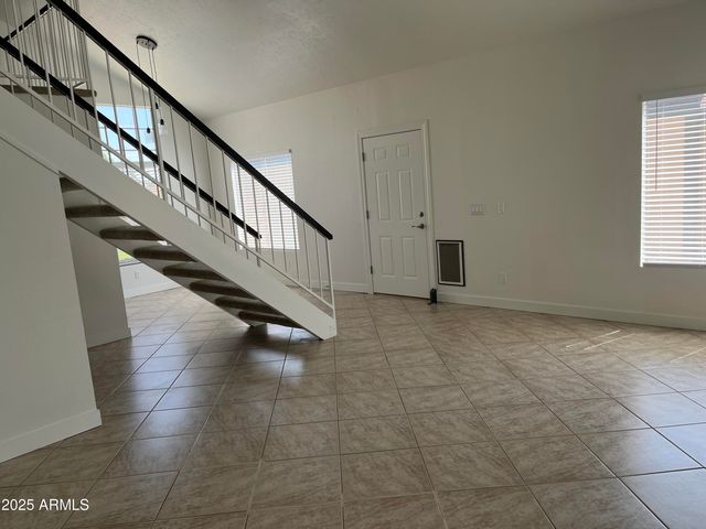 853 E MANOR Drive, Chandler, AZ 85225