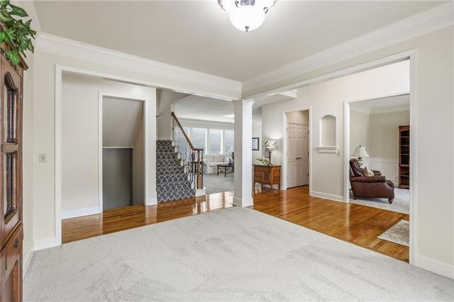 2603 SW Winterbrook Circle SW, Lee's Summit, MO 64081