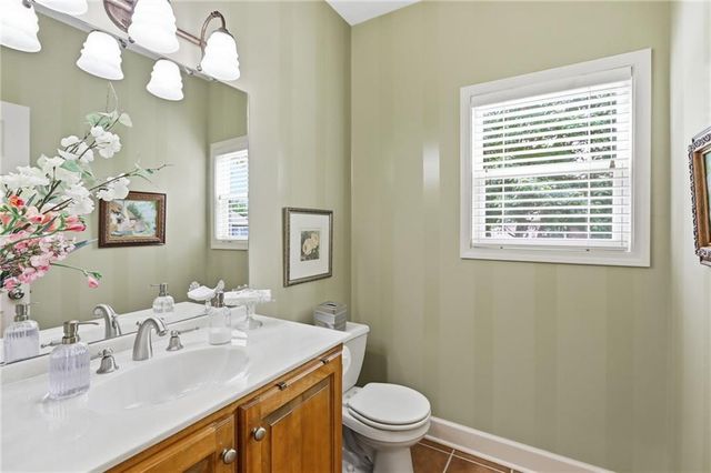 2603 SW Winterbrook Circle SW, Lee's Summit, MO 64081
