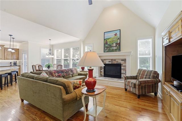 2603 SW Winterbrook Circle SW, Lee's Summit, MO 64081
