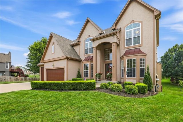 2603 SW Winterbrook Circle SW, Lee's Summit, MO 64081
