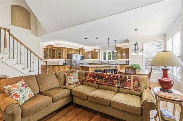 2603 SW Winterbrook Circle SW, Lee's Summit, MO 64081