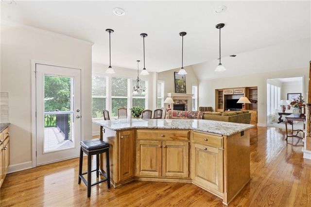 2603 SW Winterbrook Circle SW, Lee's Summit, MO 64081