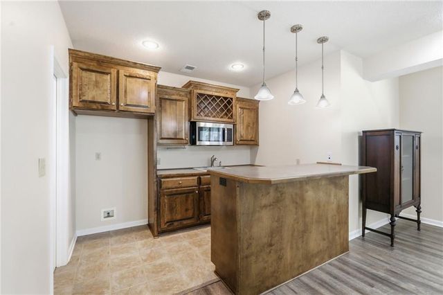 2603 SW Winterbrook Circle SW, Lee's Summit, MO 64081