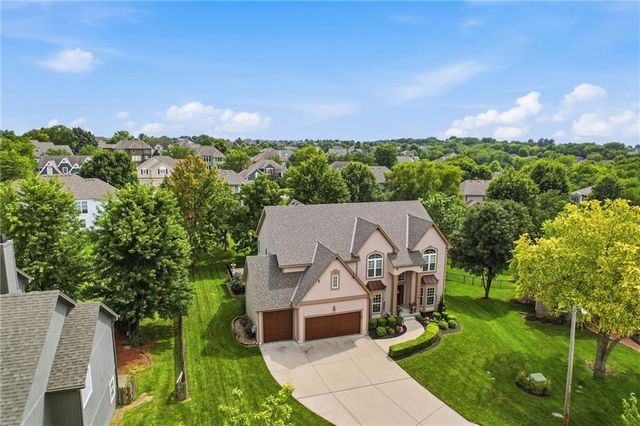 2603 SW Winterbrook Circle SW, Lee's Summit, MO 64081