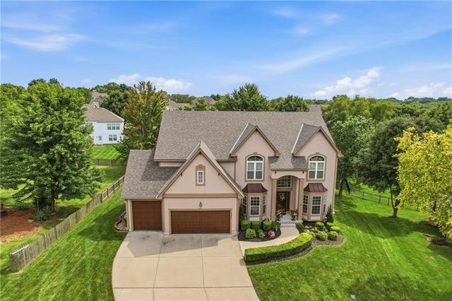 2603 SW Winterbrook Circle SW, Lee's Summit, MO 64081