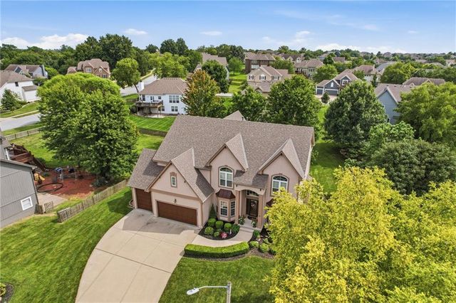 2603 SW Winterbrook Circle SW, Lee's Summit, MO 64081