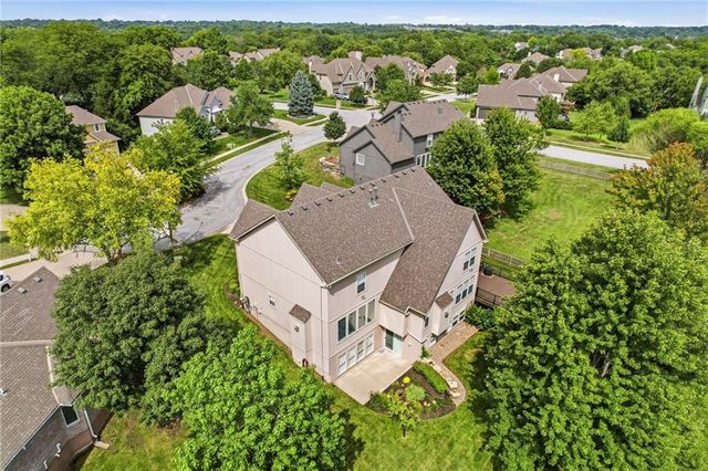 2603 SW Winterbrook Circle SW, Lee's Summit, MO 64081