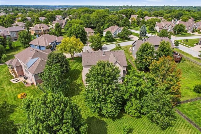 2603 SW Winterbrook Circle SW, Lee's Summit, MO 64081