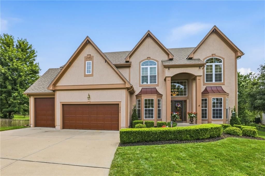 2603 SW Winterbrook Circle SW, Lee's Summit, MO 64081
