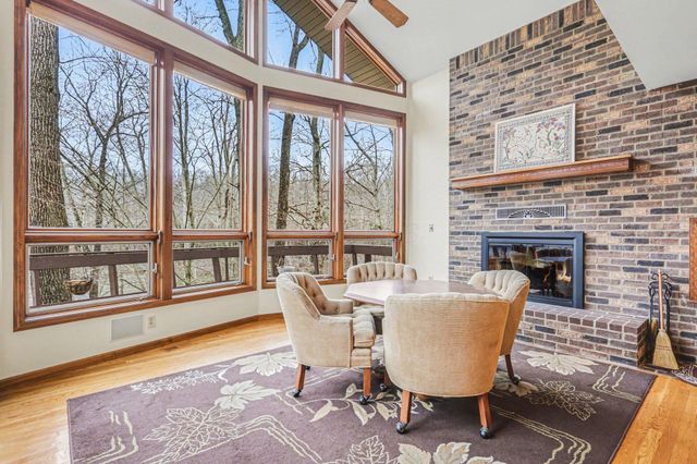 F-3 Ute Court, Hide A Way Hills, OH 43107