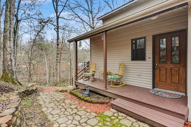 F-3 Ute Court, Hide A Way Hills, OH 43107