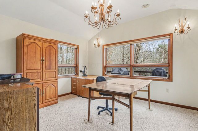 F-3 Ute Court, Hide A Way Hills, OH 43107