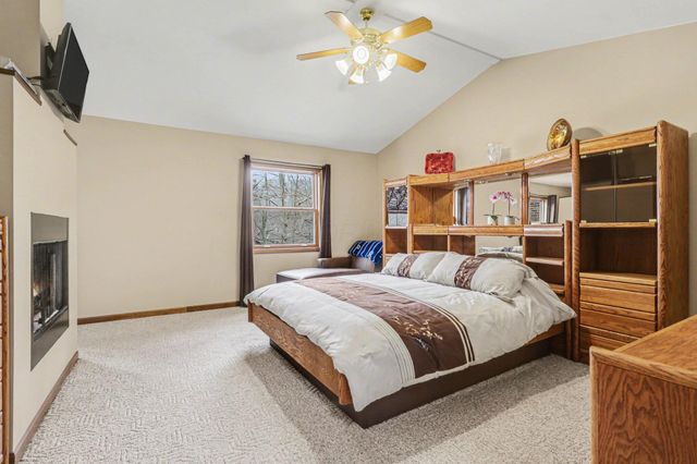 F-3 Ute Court, Hide A Way Hills, OH 43107