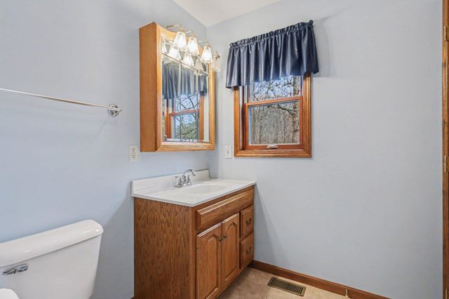 F-3 Ute Court, Hide A Way Hills, OH 43107