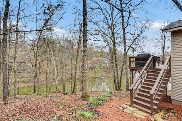 F-3 Ute Court, Hide A Way Hills, OH 43107