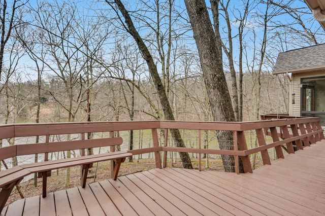 F-3 Ute Court, Hide A Way Hills, OH 43107