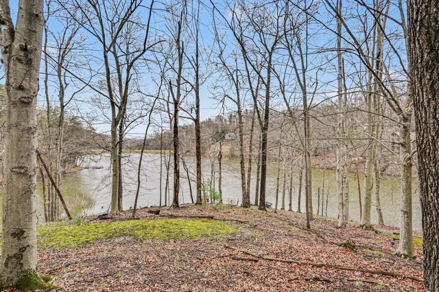 F-3 Ute Court, Hide A Way Hills, OH 43107