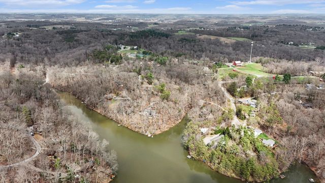 F-3 Ute Court, Hide A Way Hills, OH 43107