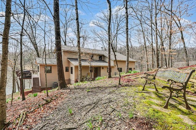 F-3 Ute Court, Hide A Way Hills, OH 43107