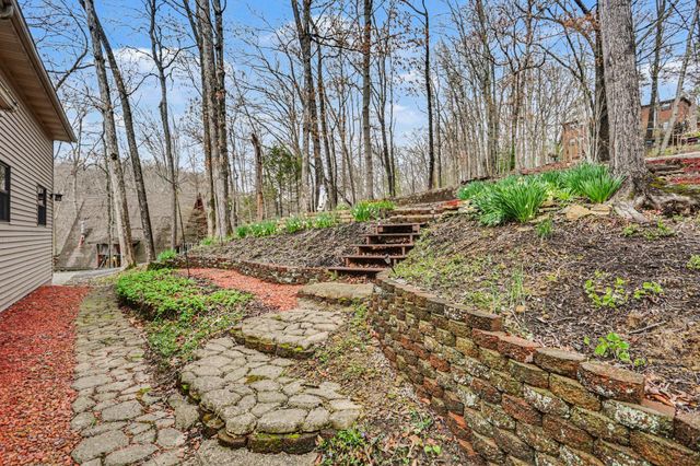 F-3 Ute Court, Hide A Way Hills, OH 43107