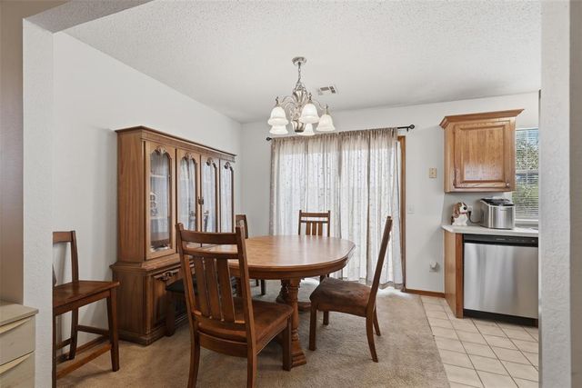 10329 Aberdeen Drive, Yukon, OK 73099
