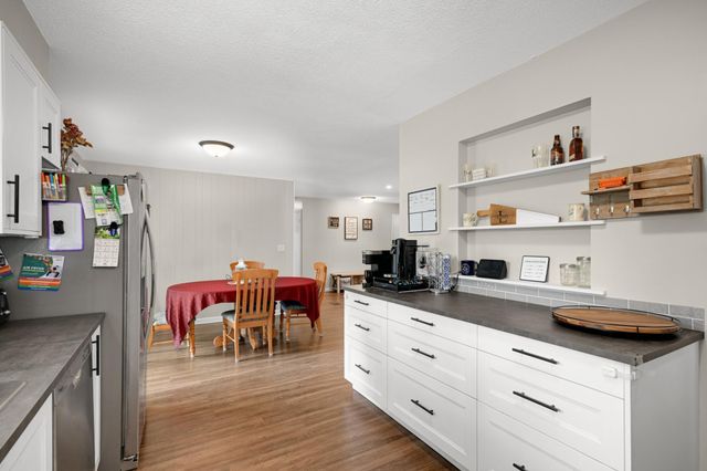 8383 Henna Avenue S, Cottage Grove, MN 55016