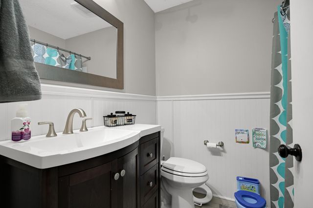8383 Henna Avenue S, Cottage Grove, MN 55016