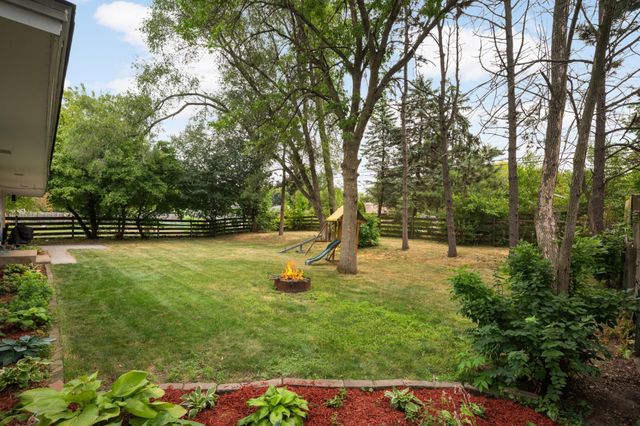 8383 Henna Avenue S, Cottage Grove, MN 55016