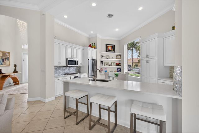 502 Via Toledo, Palm Beach Gardens, FL 33418