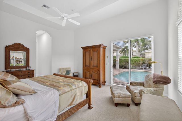 502 Via Toledo, Palm Beach Gardens, FL 33418