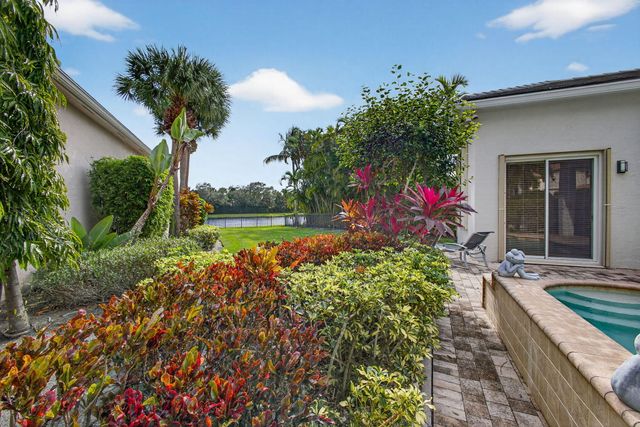 502 Via Toledo, Palm Beach Gardens, FL 33418