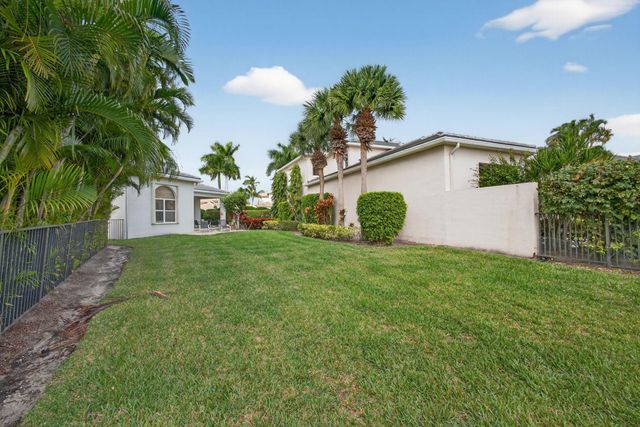 502 Via Toledo, Palm Beach Gardens, FL 33418