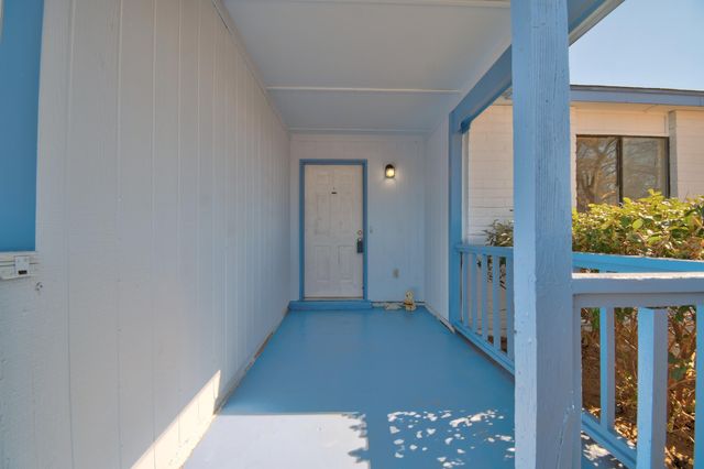 837 Madeira Drive SE, Rio Rancho, NM 87124