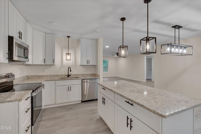 2452 Gardner Holt Road, Burlington, NC 27215